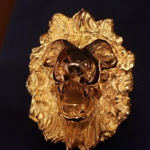 Vintage Judith Lieber roaring lion 18k gold plated brooch/pin.